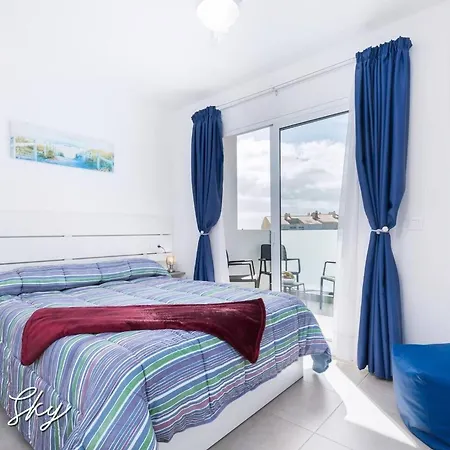 Rentalfue Sun 335 Blue Sky * Κοραλέχο